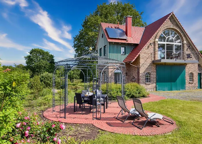 Ferienhaus Bootshaus In Nadelitz